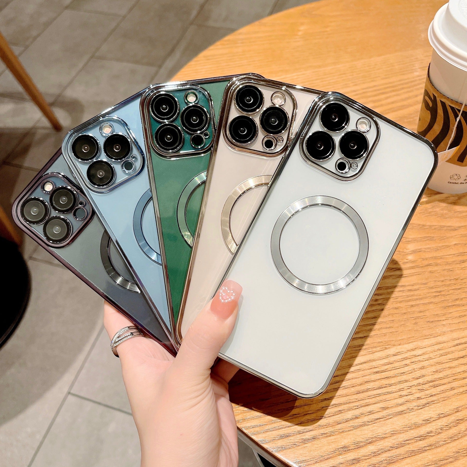 Étui magnétique MagSafe compatible avec chargeur sans fil IP